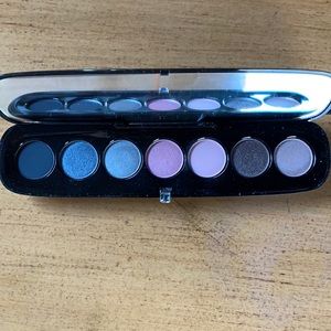 Marc jacobs the enigma eyeshadow palette